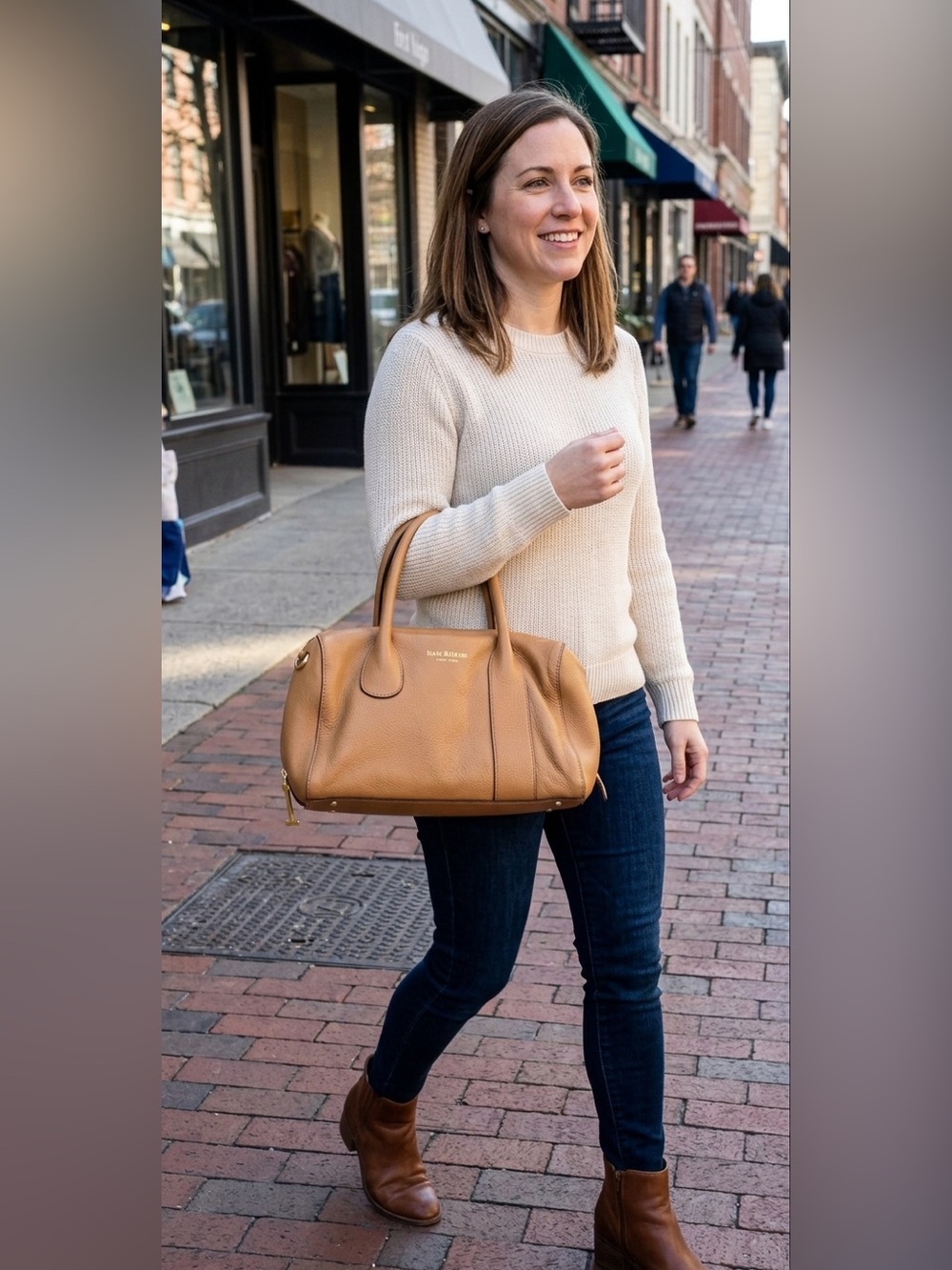 Isaac Mizrahi New York Camel Handbag Purse